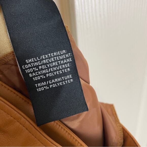 7 For All Mankind Faux Leather Pleated Trousers - Picture 8 of 10